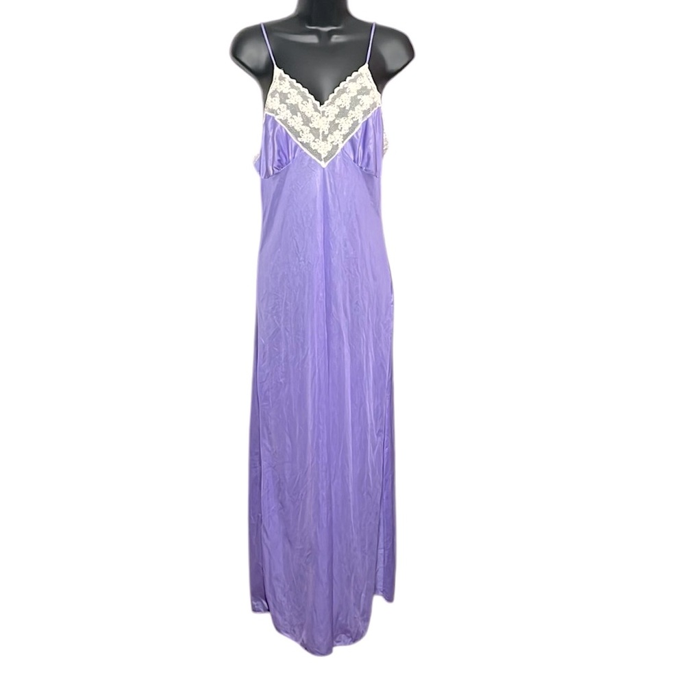Val Mode VINTAGE Large Light Purple Slip Dress Long Nightgown